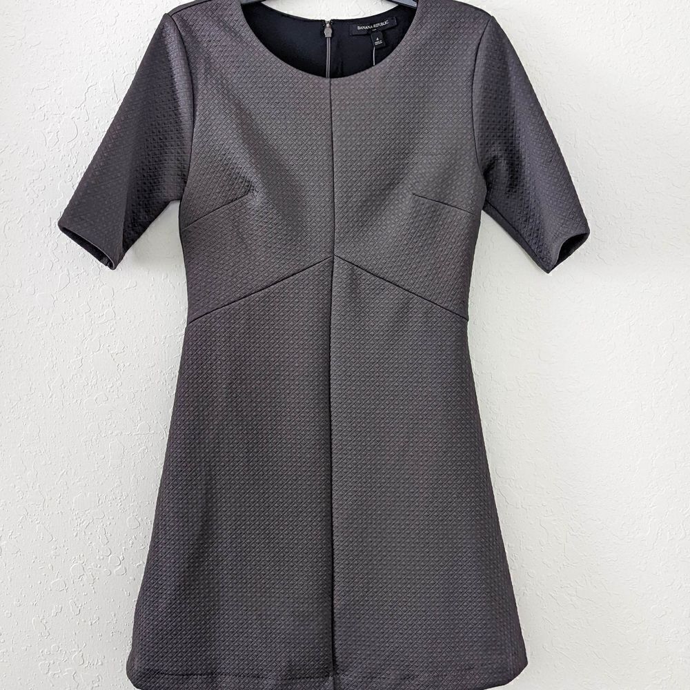 NWT Banana Republic Dress Women's Fit & Flare Midi Gray Brand New Dark Academia - Picture 2 of 10